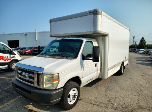 Used 2008 17 ' Box Truck for sale