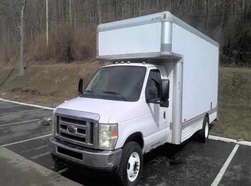 Used 2009 17 ' Box Truck for sale