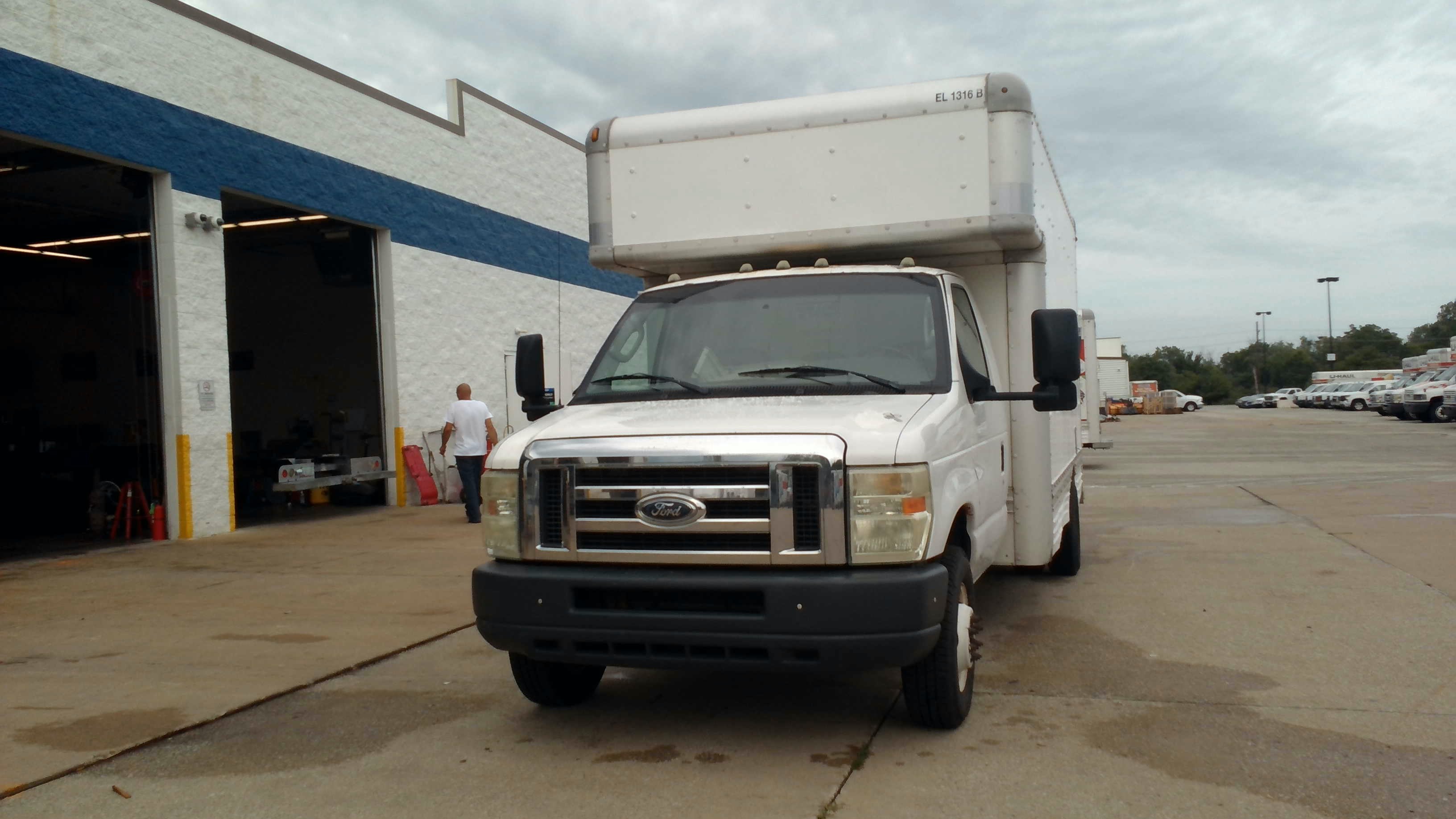 2008 17' Box Truck for Sale in Glenwood, IL 60425 UHaul Truck Sales