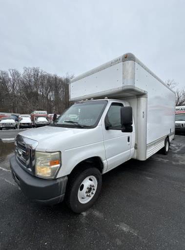 Used 2008 17 ' Box Truck for sale