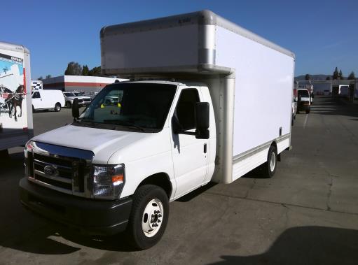 Used 2008 17 ' Box Truck for sale