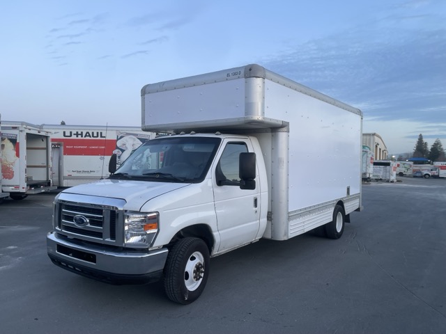 Used 2010 17 ' Box Truck for sale