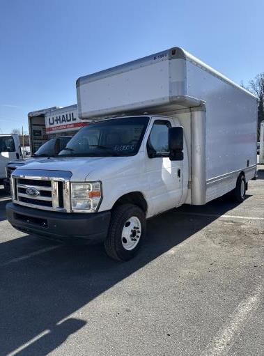 Used 2009 17 ' Box Truck for sale