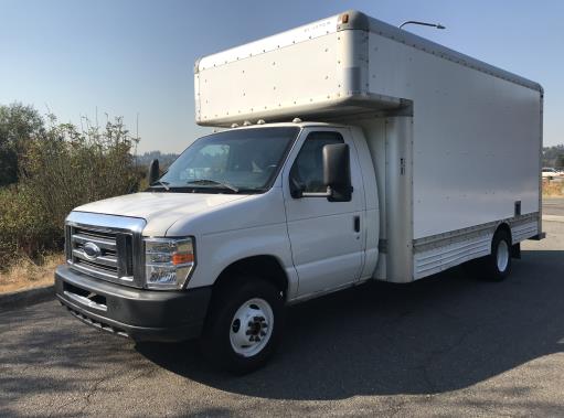 Used 2010 17 ' Box Truck for sale