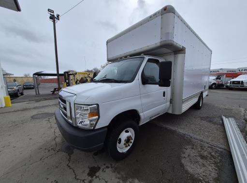 Used 2009 17 ' Box Truck for sale