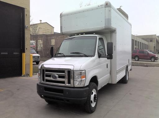 Used 2009 17 ' Box Truck for sale