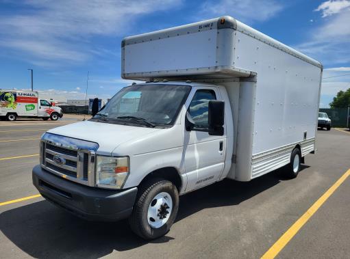 Used 2010 17 ' Box Truck for sale