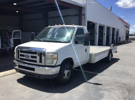 Used 2009 17 ' Box Truck for sale