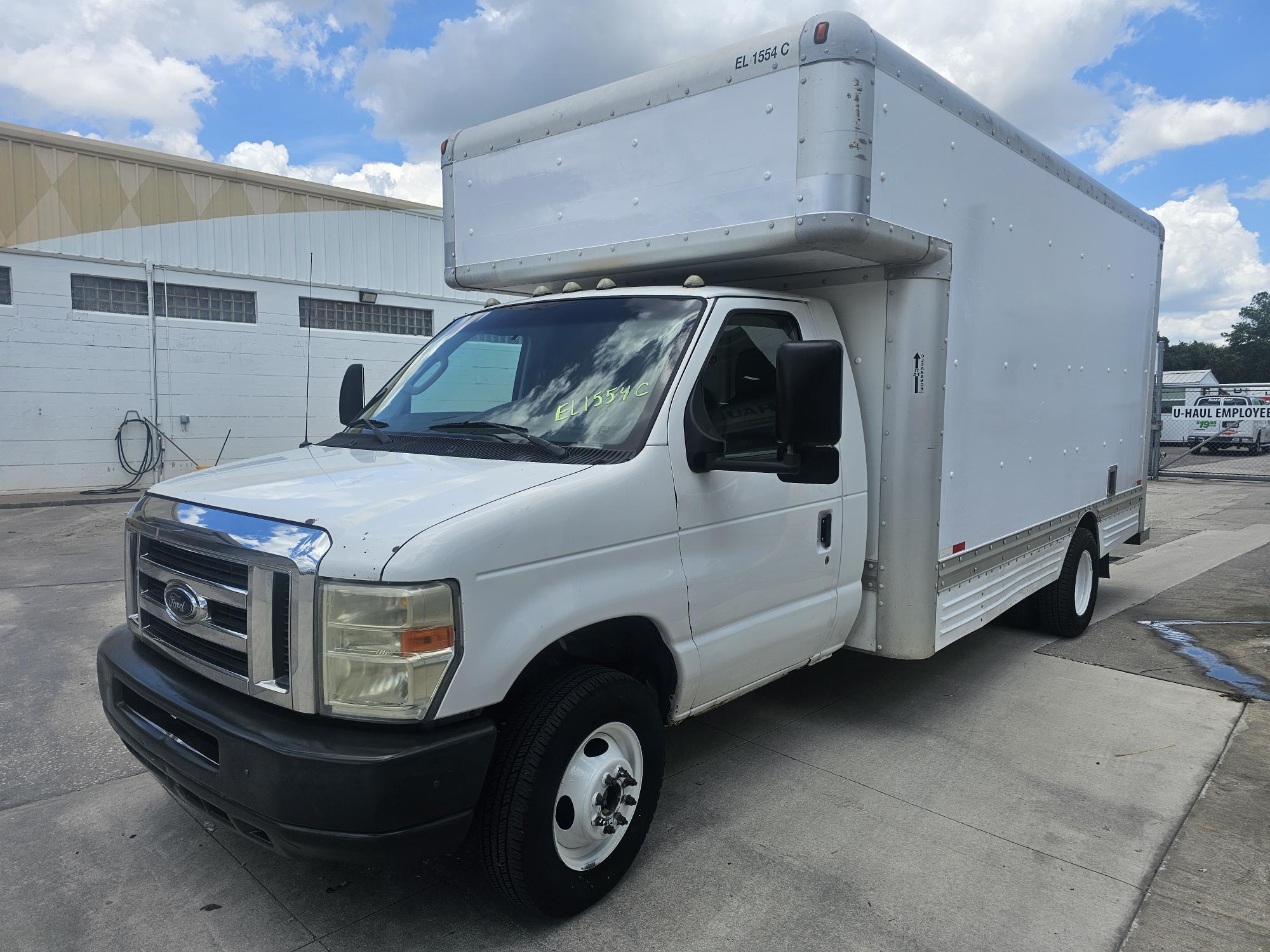 Used 2009 17 ' Box Truck for sale