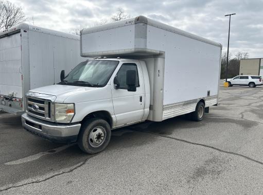 Used 2009 17 ' Box Truck for sale