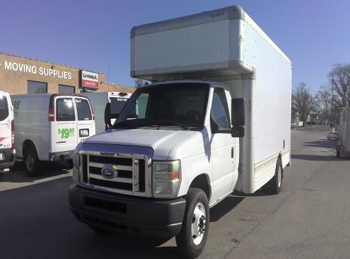 Used 2009 17 ' Box Truck for sale
