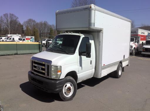 Used 2009 17 ' Box Truck for sale