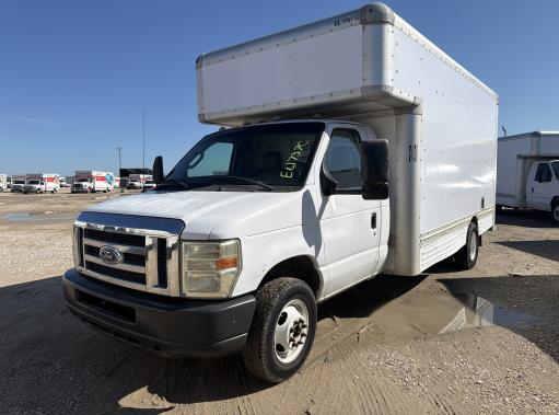 Used 2009 17 ' Box Truck for sale