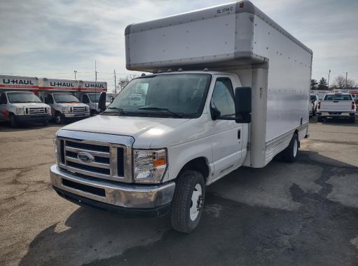 Used 2009 17 ' Box Truck for sale