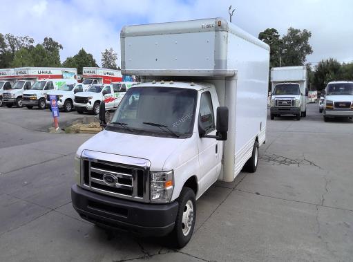 Used 2009 17 ' Box Truck for sale