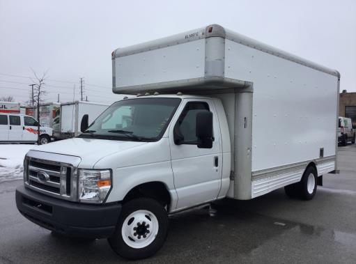 Used 2009 17 ' Box Truck for sale