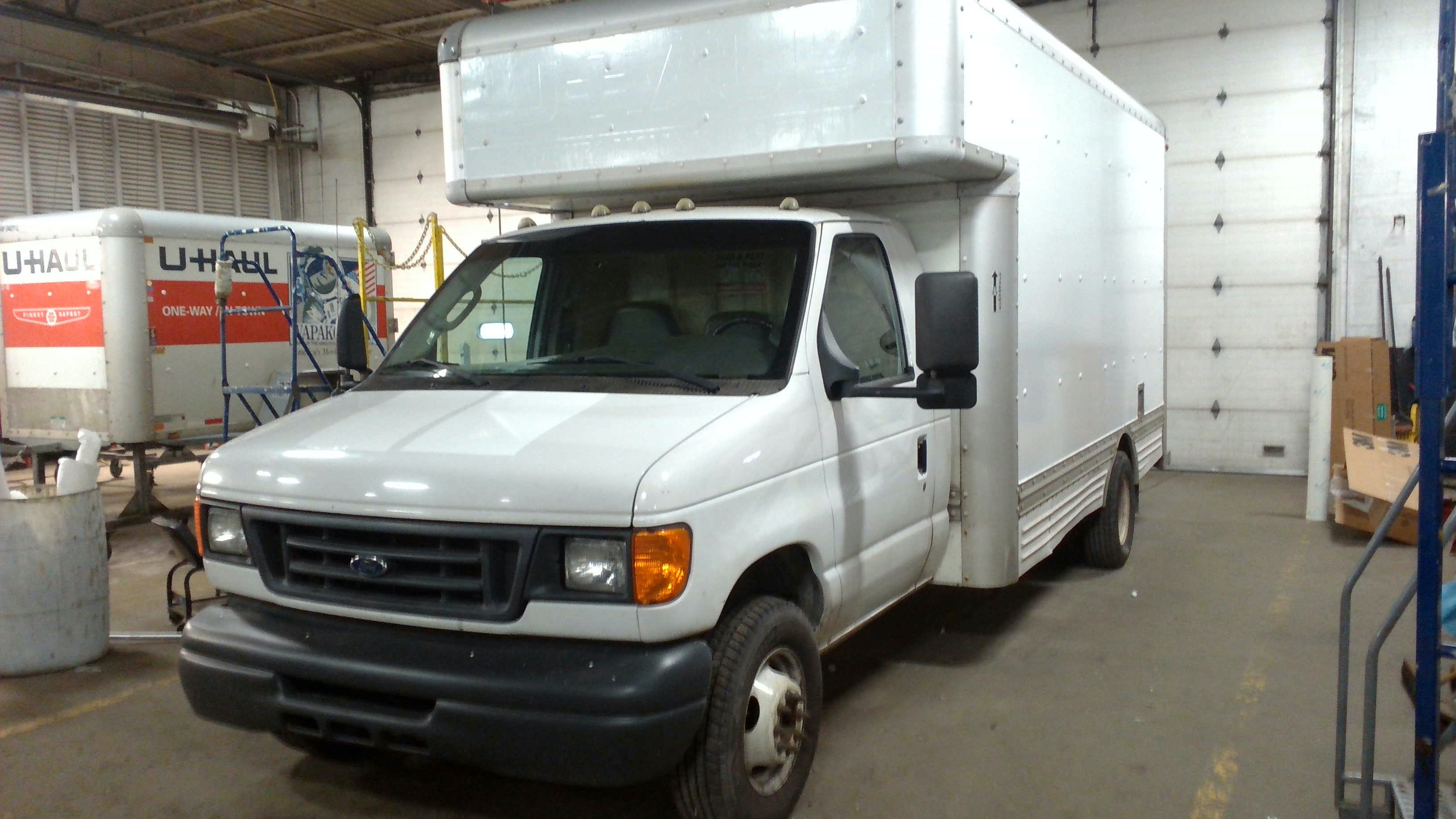2007 17' Box Truck for Sale in Indianapolis, IN 46222 UHaul