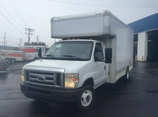 Used 2009 17 ' Box Truck for sale