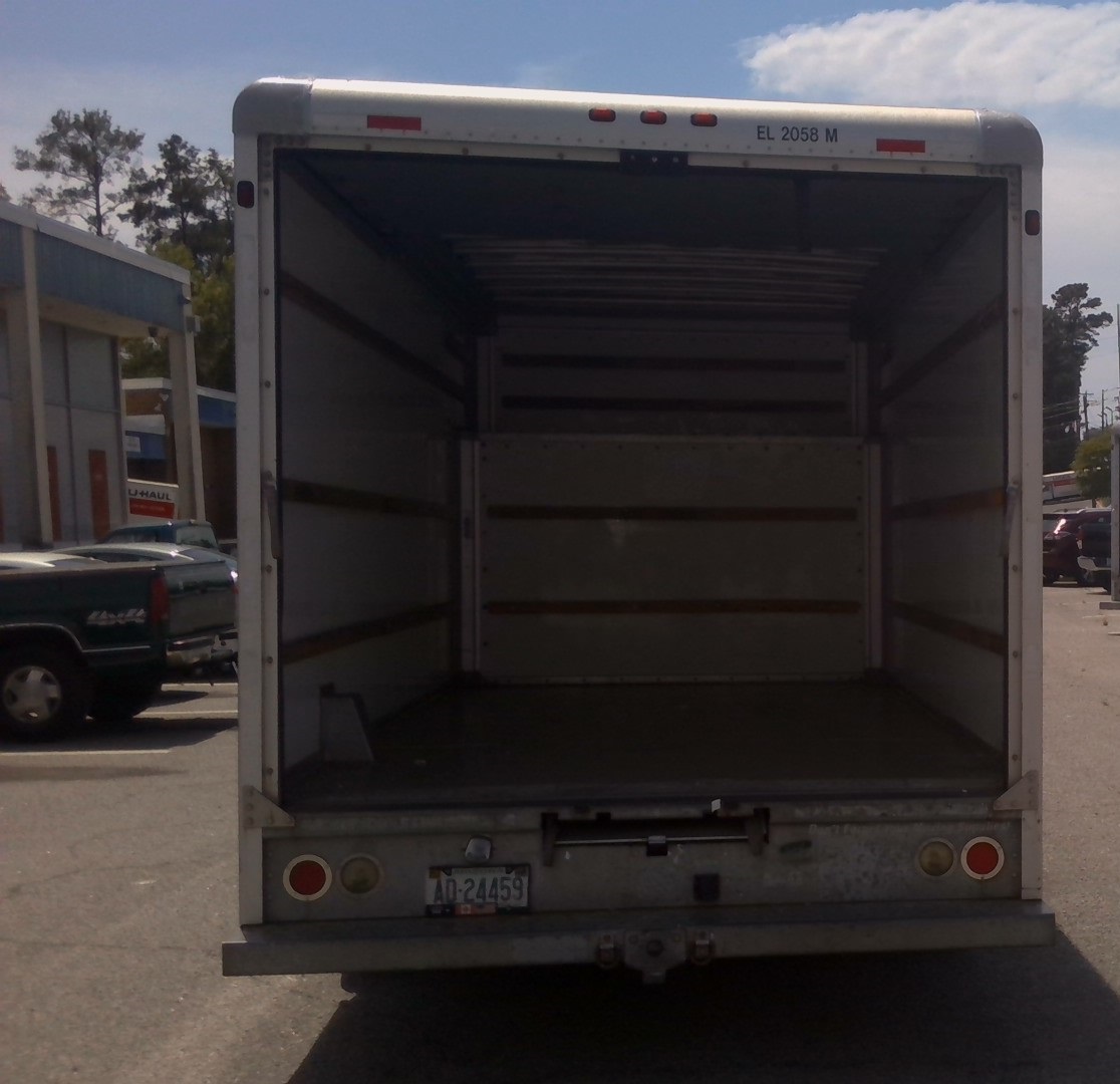 2007 17' Box Truck for Sale in Columbia, SC 29204 UHaul Truck Sales