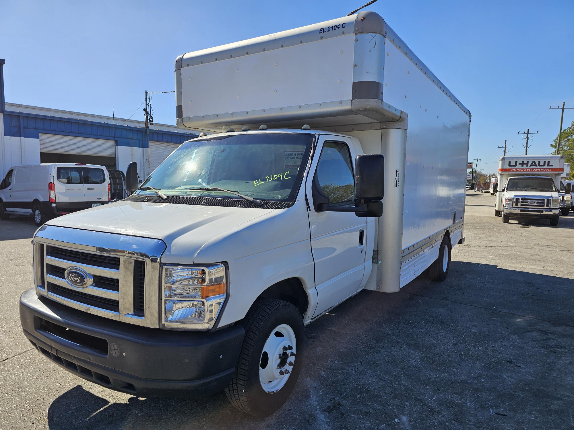 Used 2009 17 ' Box Truck for sale