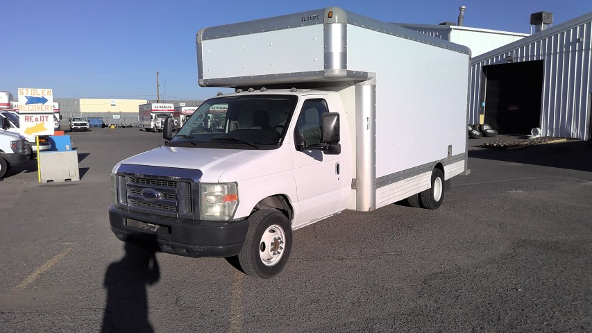 Used 2009 17 ' Box Truck for sale