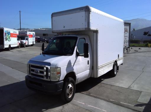 Used 2009 17 ' Box Truck for sale