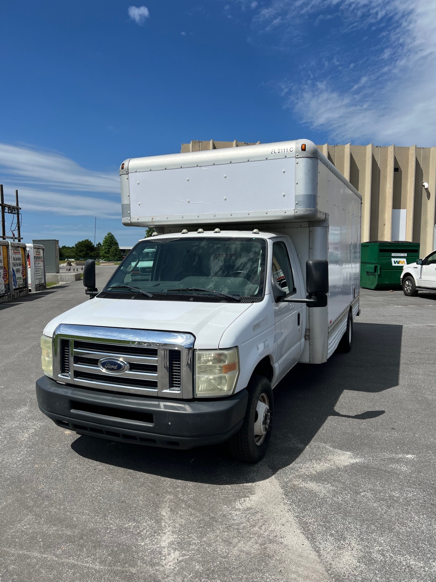 Used 2009 17 ' Box Truck for sale