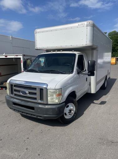Used 2009 17 ' Box Truck for sale