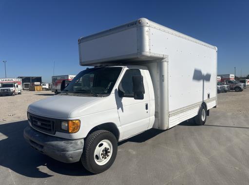 Used 2007 17 ' Box Truck for sale