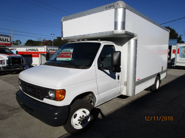 2007 17' Box Truck for Sale in Jacksonville, FL 32244 | U-Haul