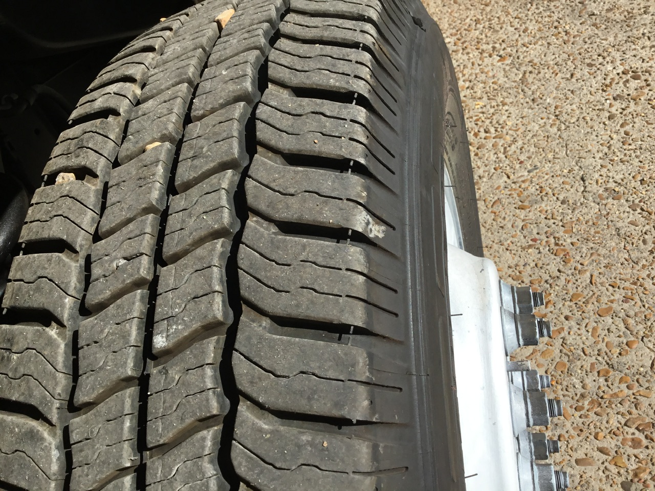 2009 17' Box Truck for Sale in Jackson, MS 39204 UHaul Truck Sales