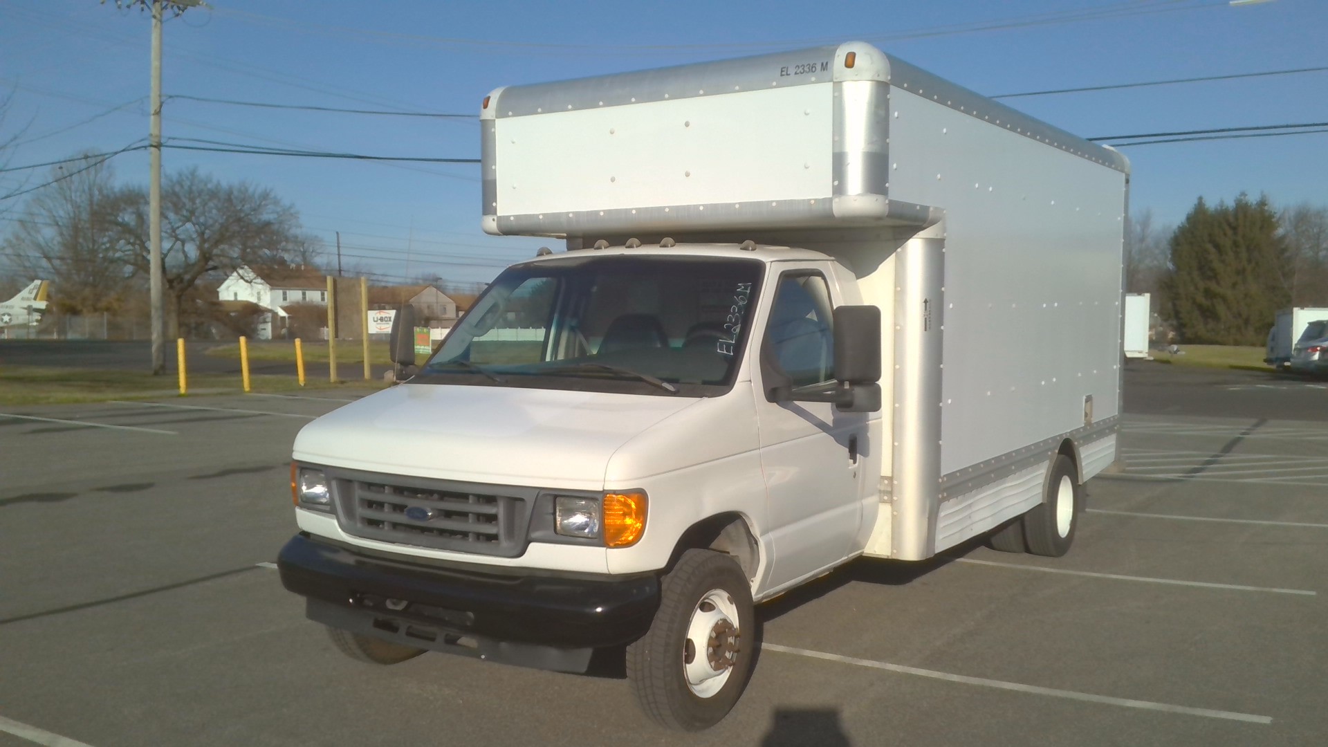 Used 2007 17 ' Box Truck for sale