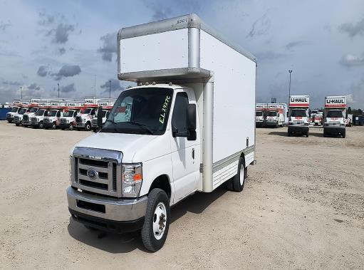 Used 2009 17 ' Box Truck for sale