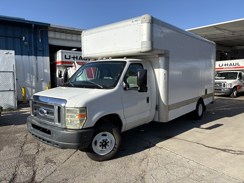 Used 2009 17 ' Box Truck for sale