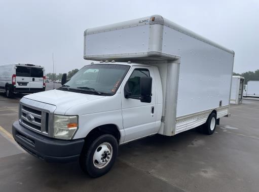 Used 2009 17 ' Box Truck for sale