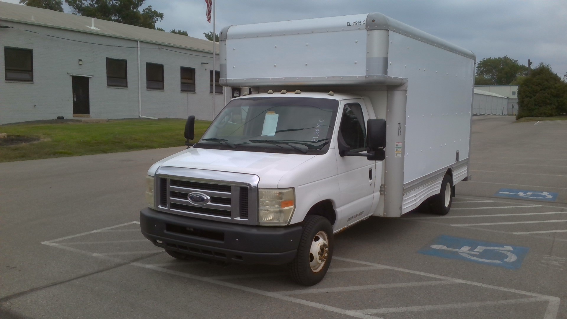 Used 2009 17 ' Box Truck for sale