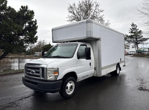Used 2009 17 ' Box Truck for sale