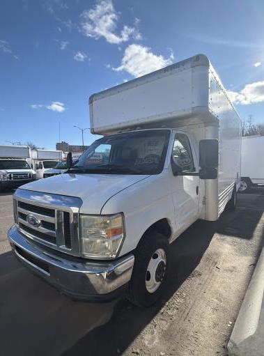 Used 2009 17 ' Box Truck for sale