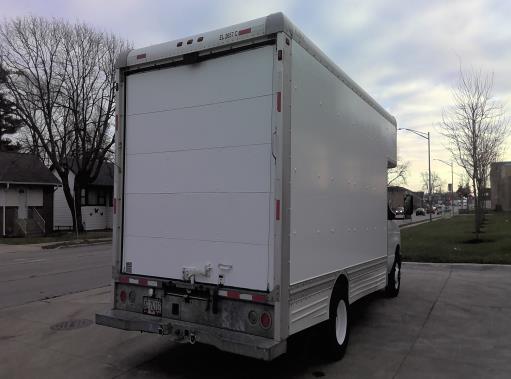 2009 17' Box Truck for Sale in Melrose Park, IL 60160 | U-Haul Truck Sales