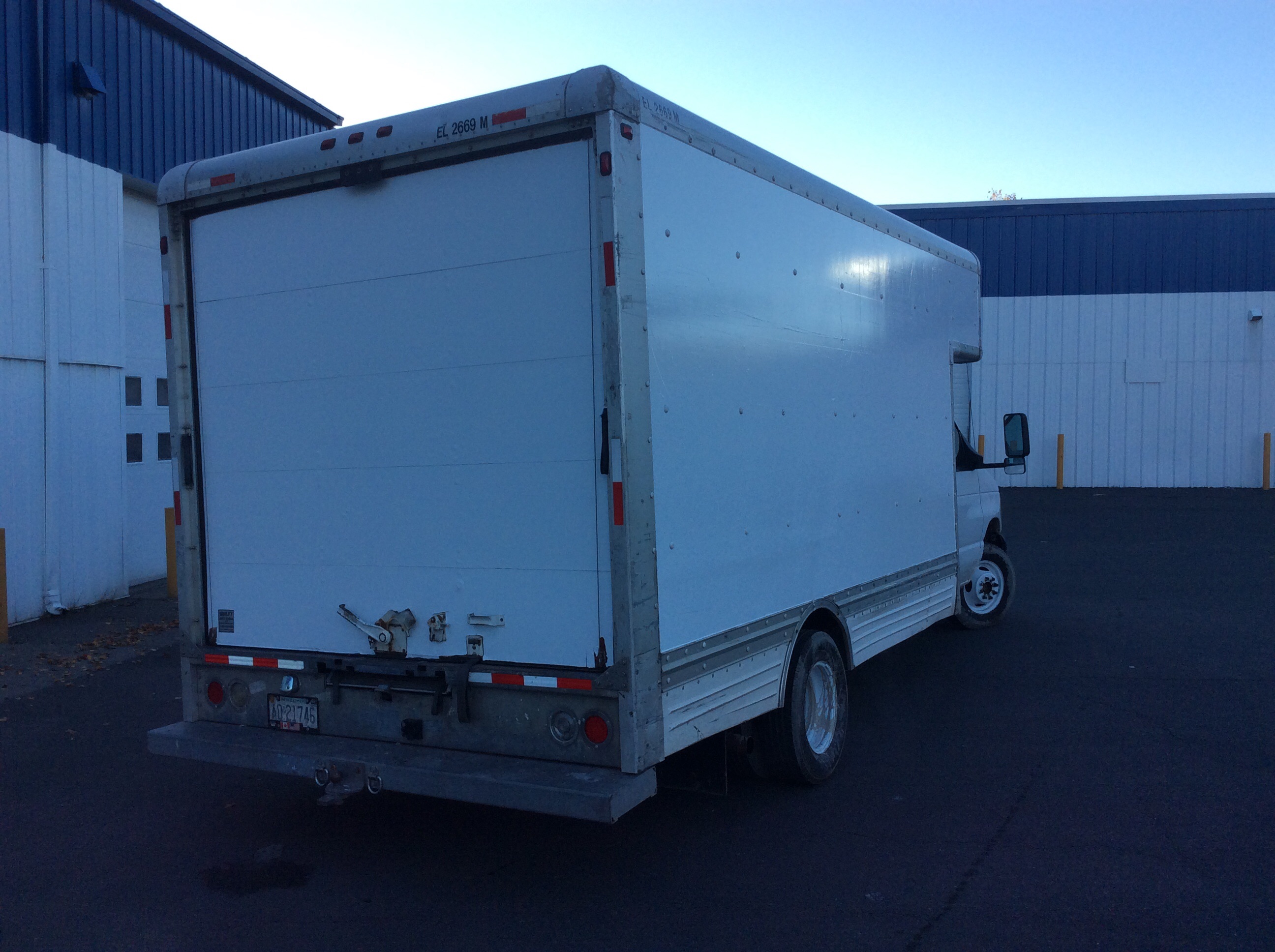 2007 17' Box Truck for Sale in Albany, NY 12202 | U-Haul Truck Sales