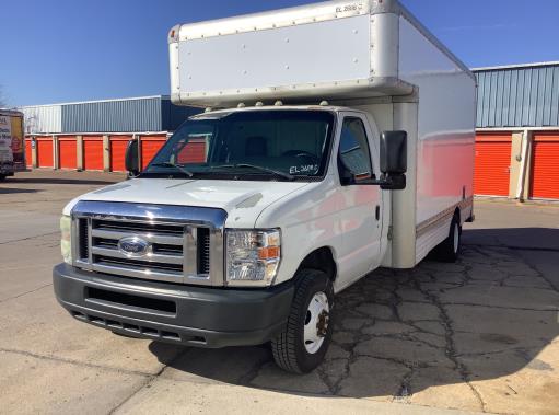 Used 2009 17 ' Box Truck for sale