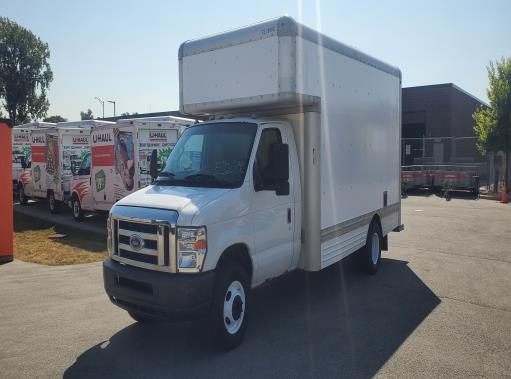 Used 2009 17 ' Box Truck for sale
