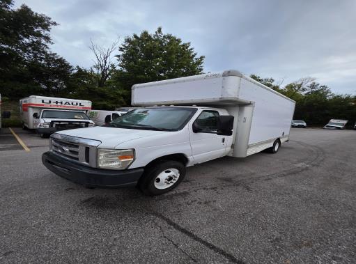 Used 2009 17 ' Box Truck for sale