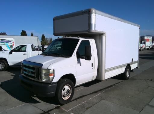 Used 2009 17 ' Box Truck for sale