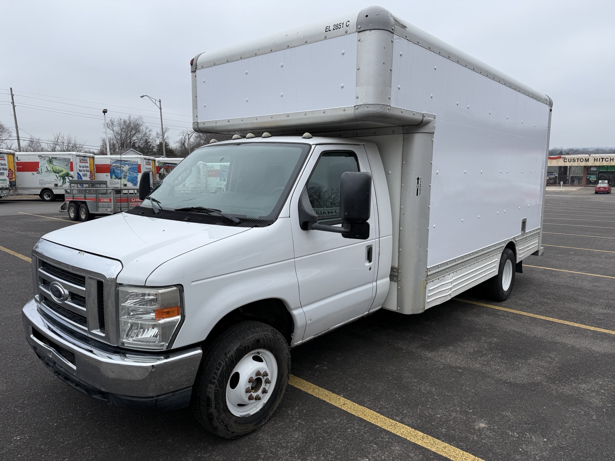 Used 2009 17 ' Box Truck for sale