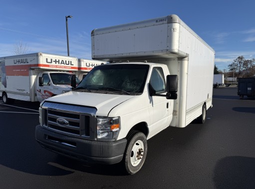 Used 2009 17 ' Box Truck for sale