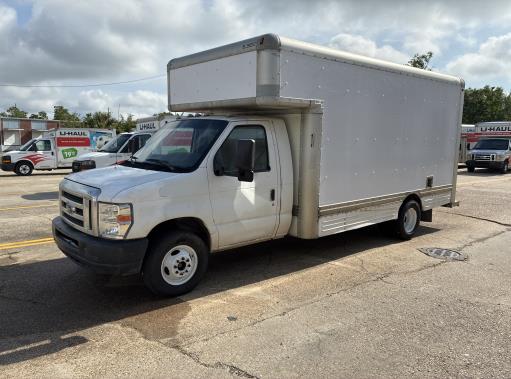 Used 2009 17 ' Box Truck for sale