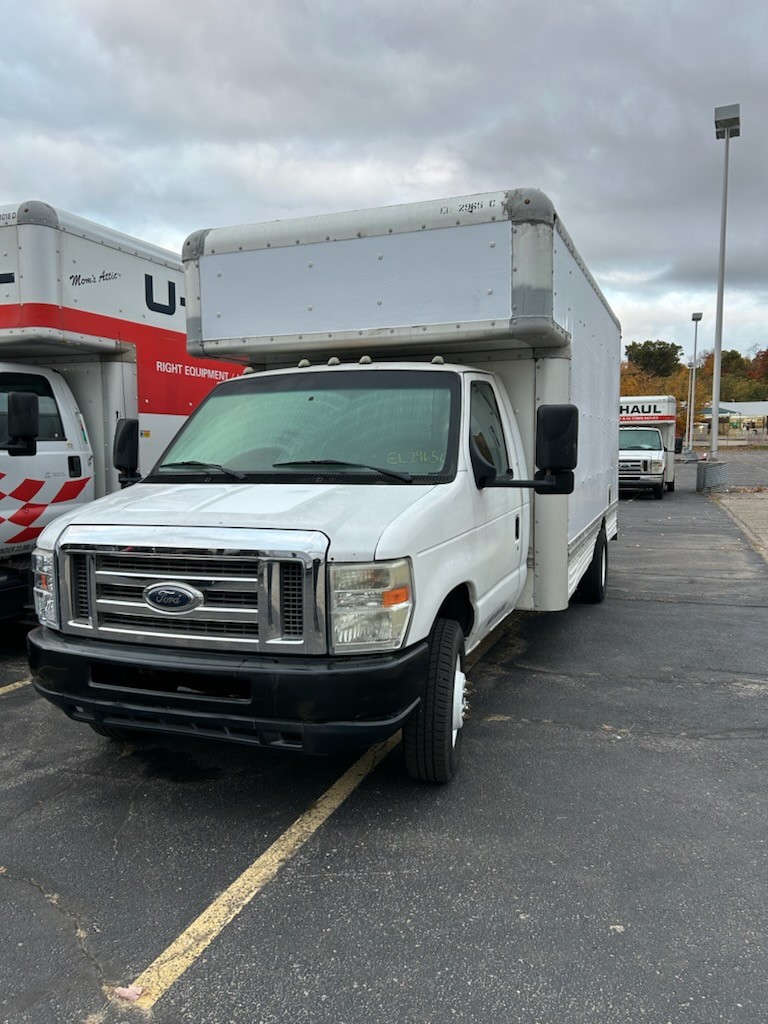 Used 2009 17 ' Box Truck for sale
