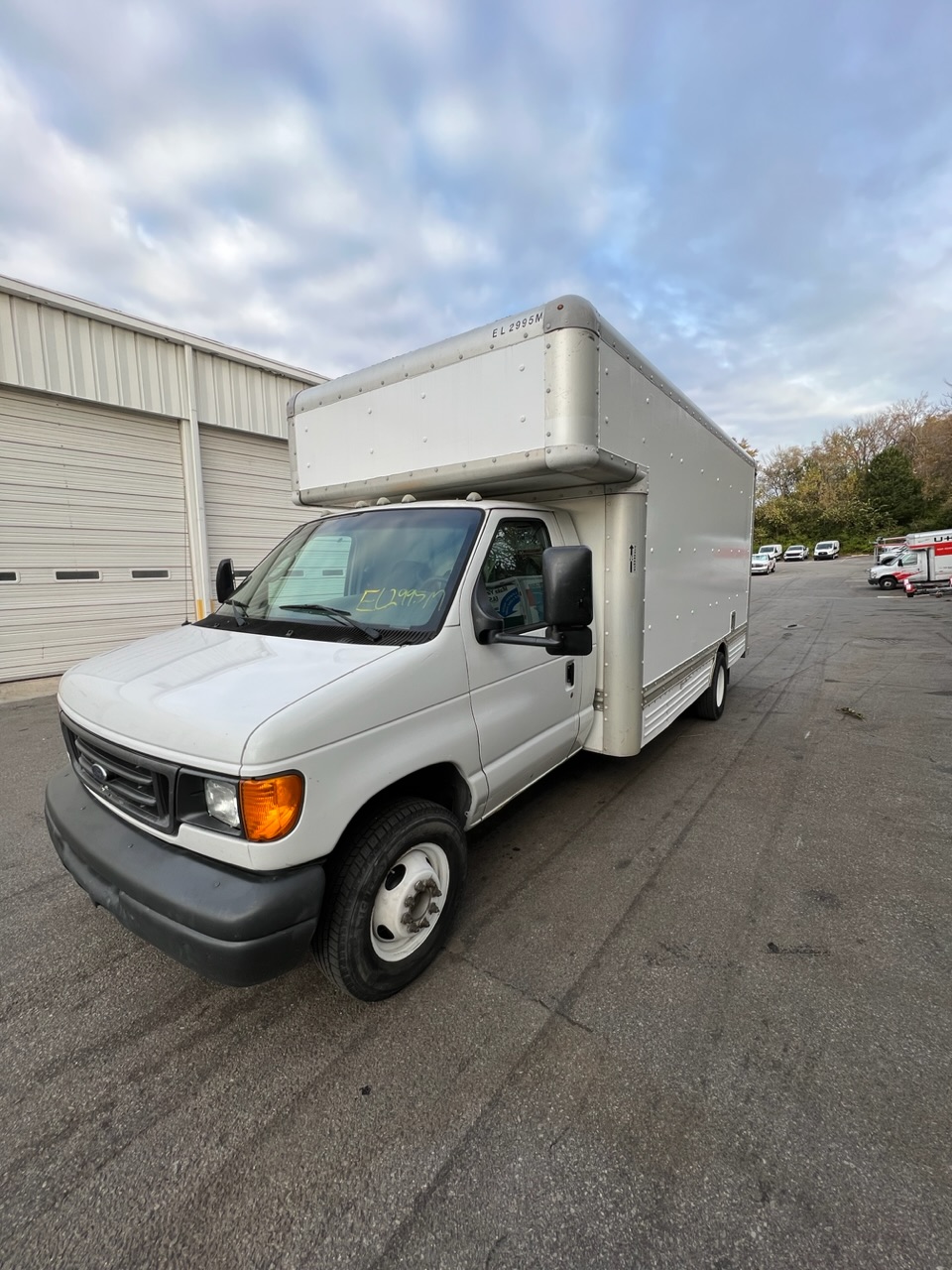 Used 2007 17 ' Box Truck for sale