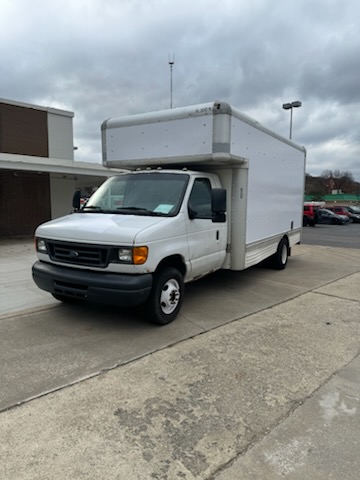 Used 2007 17 ' Box Truck for sale